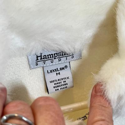 Lot 237 Fake fur jackets