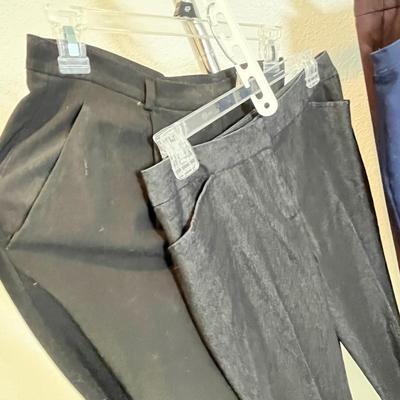 Lot 240 Womens Slacks & Jeans