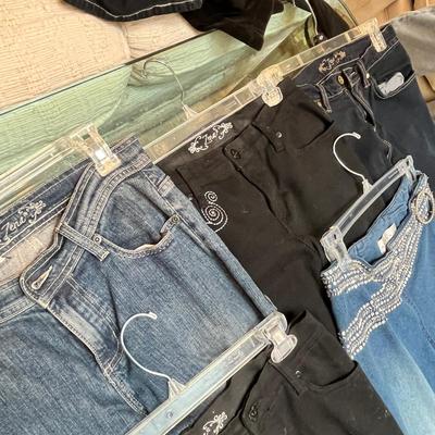 Lot 247 Women's Fancy jeans