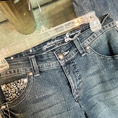 Lot 247 Women's Fancy jeans