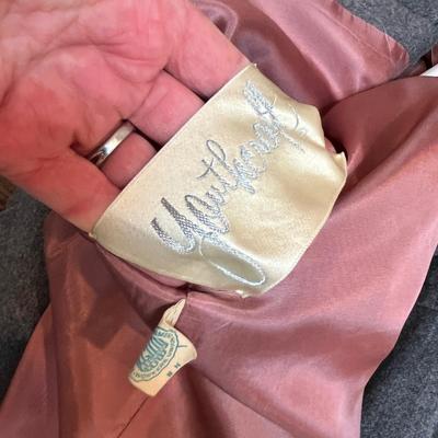 Lot 254 3 Women's Top coats