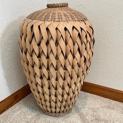 Lot 262 Large basketweave vase
