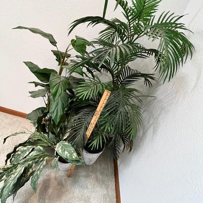 Lot 265 3 fake plants