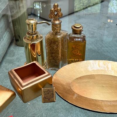Lot 277 Gold Bathroom decor
