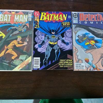 Lot of 3 batman comics