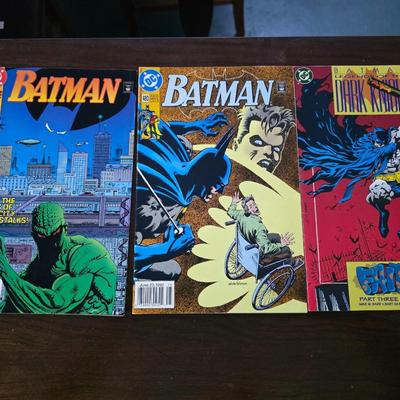 Lot of 3 Batman comics