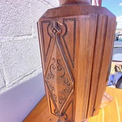 Antique Carved Ornate Pedestal Table by Davis-Birely Table Co. – Shelbyville, Indiana