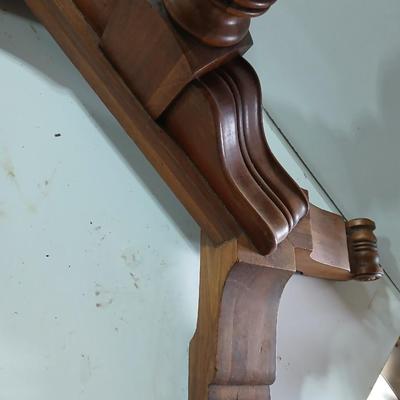 Antique Carved Ornate Pedestal Table by Davis-Birely Table Co. – Shelbyville, Indiana