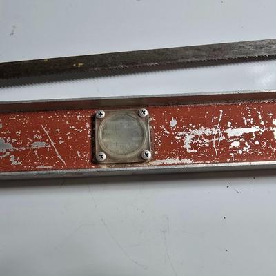 Lot of 3 Vintage Hand Tools – Hacksaw Handsaw and Level