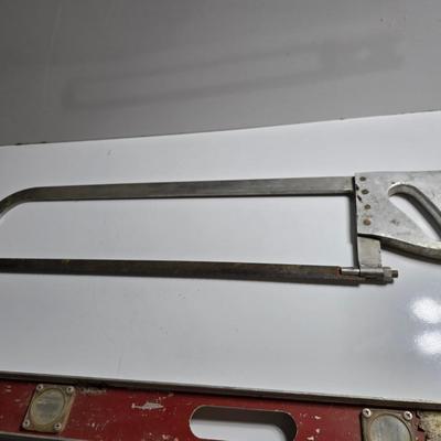 Lot of 3 Vintage Hand Tools – Hacksaw Handsaw and Level