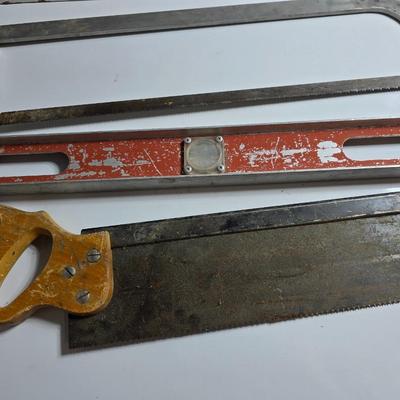 Lot of 3 Vintage Hand Tools – Hacksaw Handsaw and Level