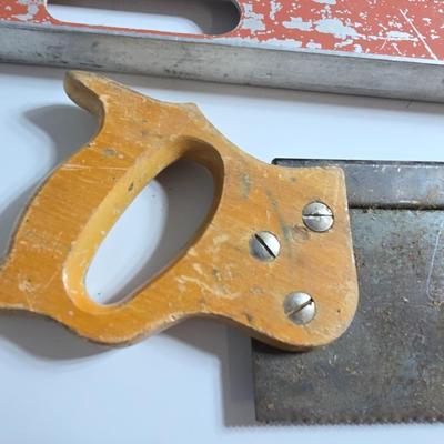 Lot of 3 Vintage Hand Tools – Hacksaw Handsaw and Level