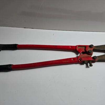 2 Heavy-Duty Bolt Cutters – 14" and 24"