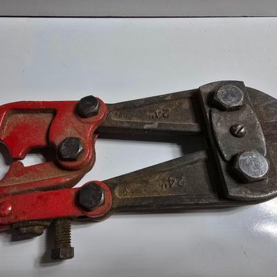2 Heavy-Duty Bolt Cutters – 14" and 24"