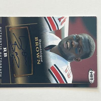 Dominique Brown signed autographed card