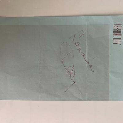 Actress Laraine Day original signature