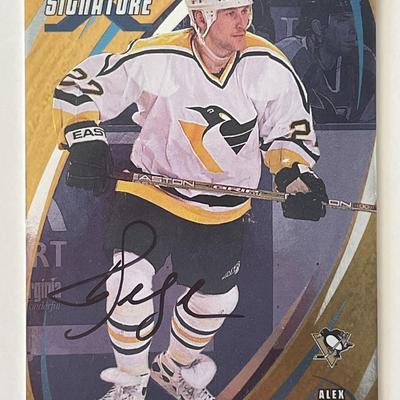 Pittsburgh Penguins Alexei Kovalev 2003 In The Game #10 signed trading card