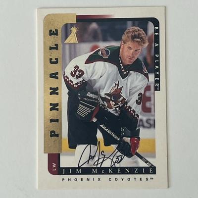 Phoenix Coyotes Jim McKenzie 1997 Pinnacle #69 signed trading card