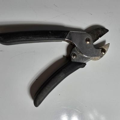 Lot of 6 Pliers and Cutters – Mixed Styles and Sizes
