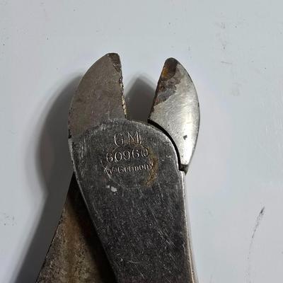 Lot of 6 Pliers and Cutters – Mixed Styles and Sizes