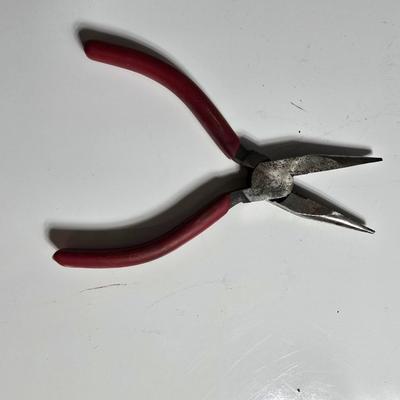 Lot of 6 Mixed Hand Tools – Snips Pliers Cutters