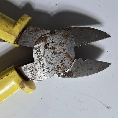 Lot of 6 Mixed Hand Tools – Snips Pliers Cutters