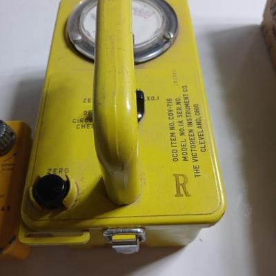 Cold War Era Civil Defense Radiation Detection Kit – CDV-715 CDV-750 Pen Charger and Dosimeter