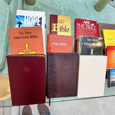 Lot 286 Religious books & Bibles