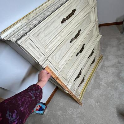 Lot 291 70s White Chest of Drawers