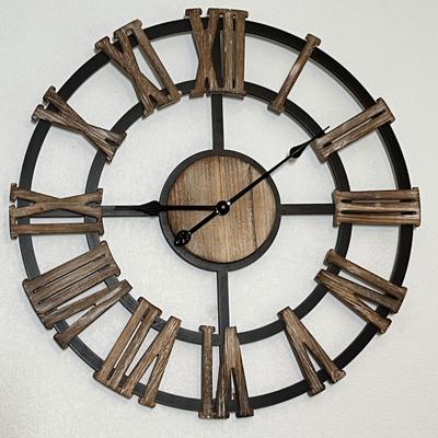 Lot 294 Large cool clock
