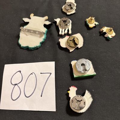 Button Covers, Pin and Earrings