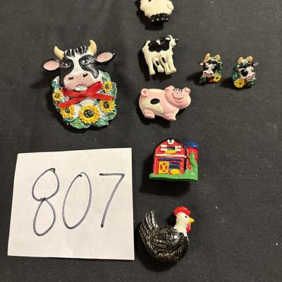 Button Covers, Pin and Earrings