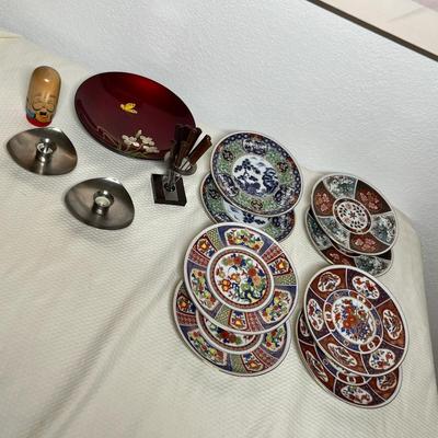Lot 330 Oriental Themed lot