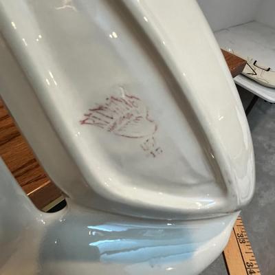 Lot 332 Red Wing Smart Set Group