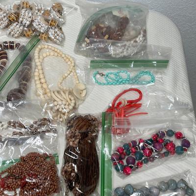 Lot 351 ssorted Jewelry Lot #3