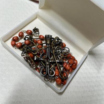Lot 353 ssorted Jewelry Lot #5