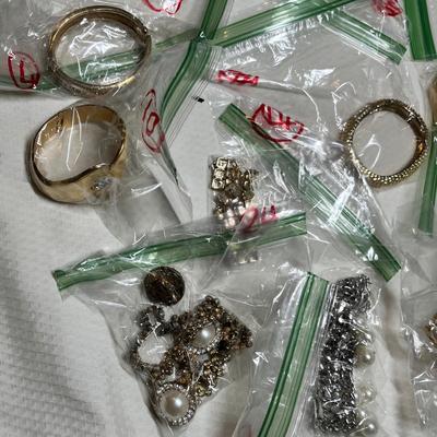 Lot 356 ssorted Jewelry Lot #8