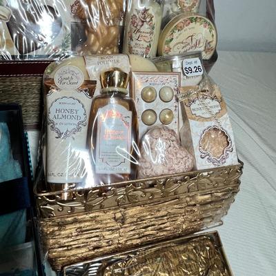 Lot 358 Pampering personal care gift boxes