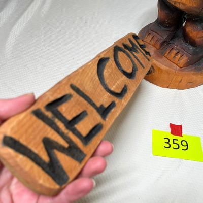 Lot 359 Log Bear Figure