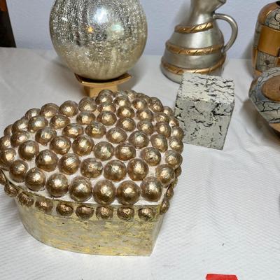 Lot 361 Gold & Silver Decor