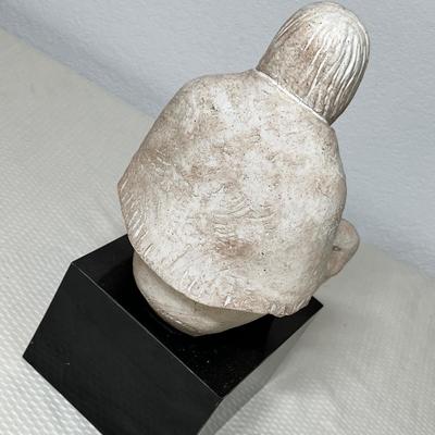 Lot 366 Native American Sculpture