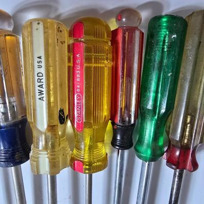 Mixed Screwdrivers – Clear Handles Flathead and Phillips