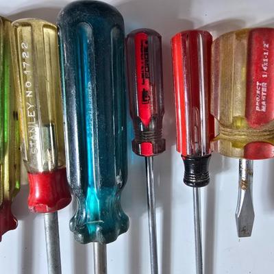 Mixed Screwdrivers – Clear Handles Flathead and Phillips