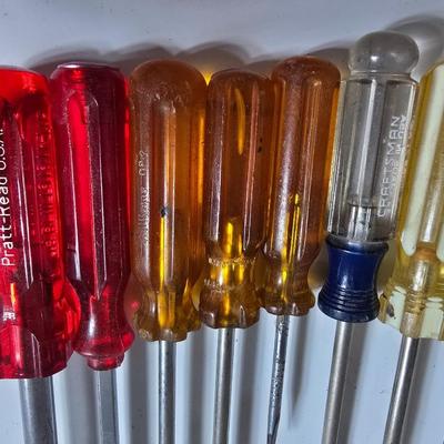 Mixed Screwdrivers – Clear Handles Flathead and Phillips