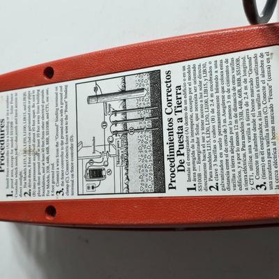 Red Snap’r Electric Fence Controller – 15 Mile Range
