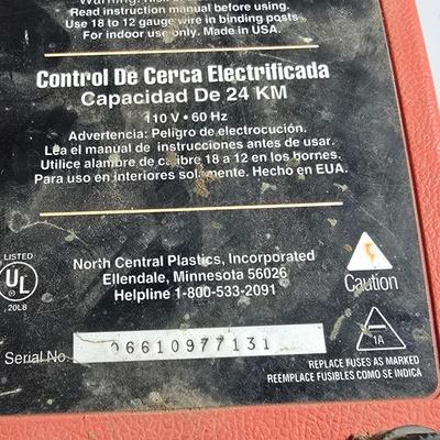 Red Snap’r Electric Fence Controller – 15 Mile Range