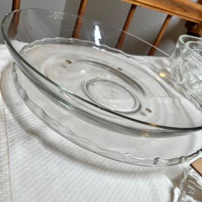 Lot 379 Large glass bowls & other