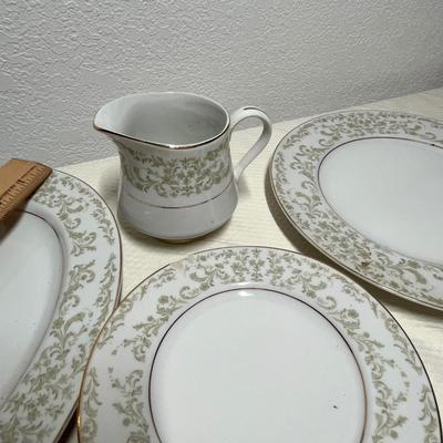 Lot 380 Milburn Japan China grouping