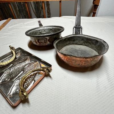 Lot 385 Antique Copper pots & baker