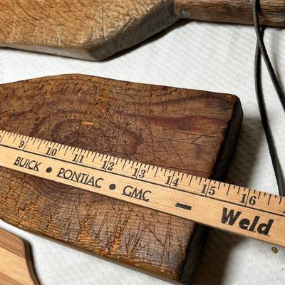 Lot 388 Cutting boards